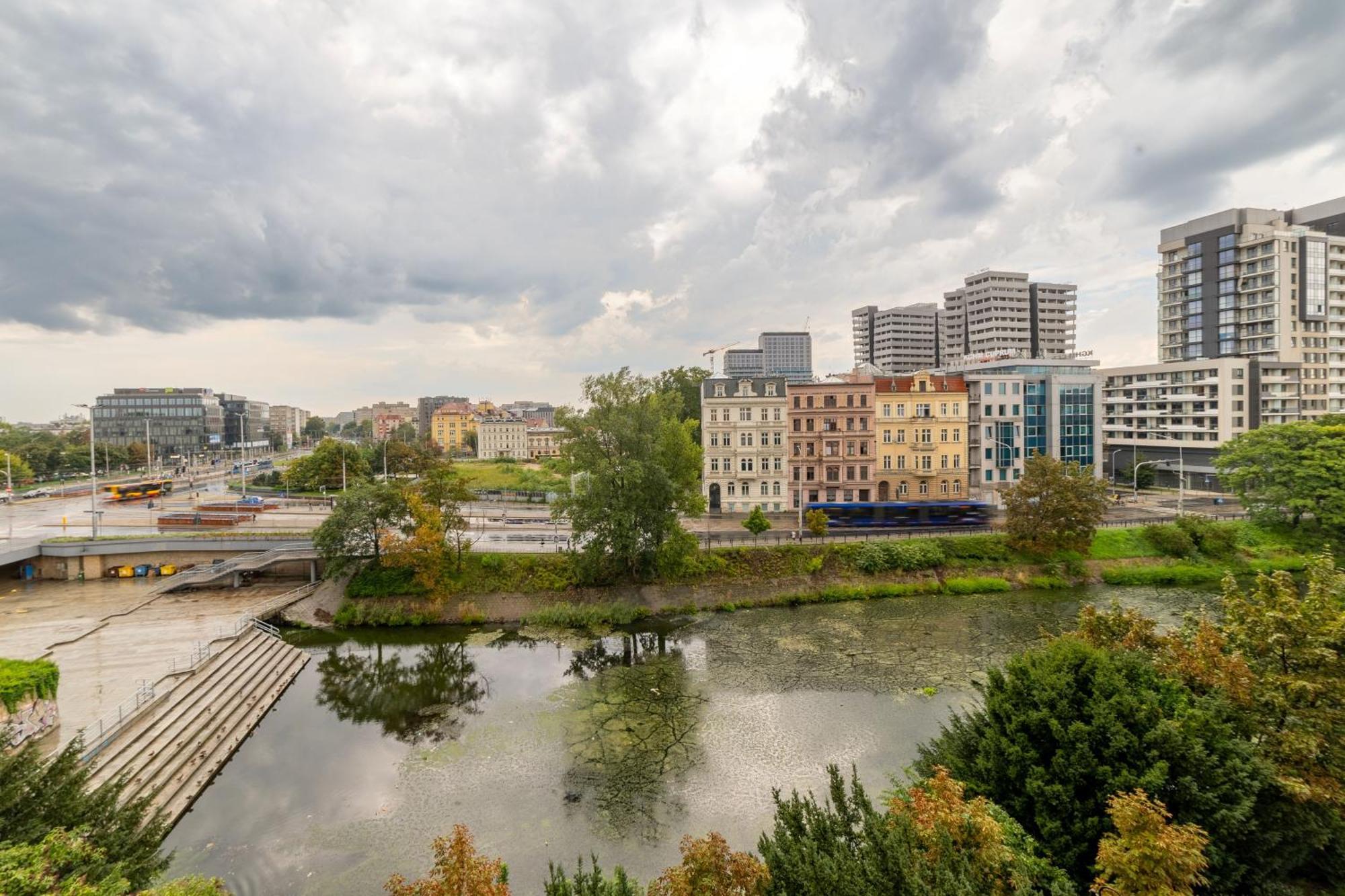 Rentplanet - Bulwar Staromiejski Wroclaw Luaran gambar