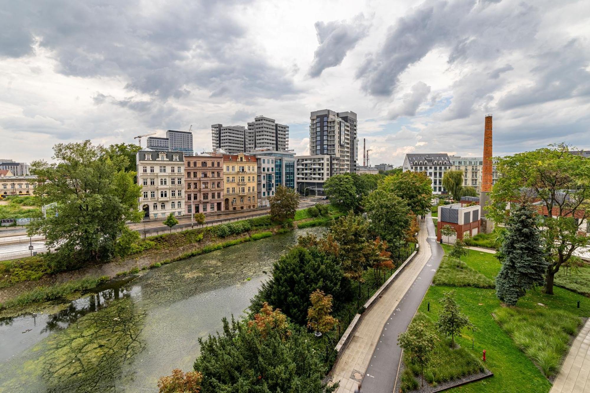 Rentplanet - Bulwar Staromiejski Wroclaw Luaran gambar